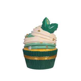 Christmas Cupcake Holly